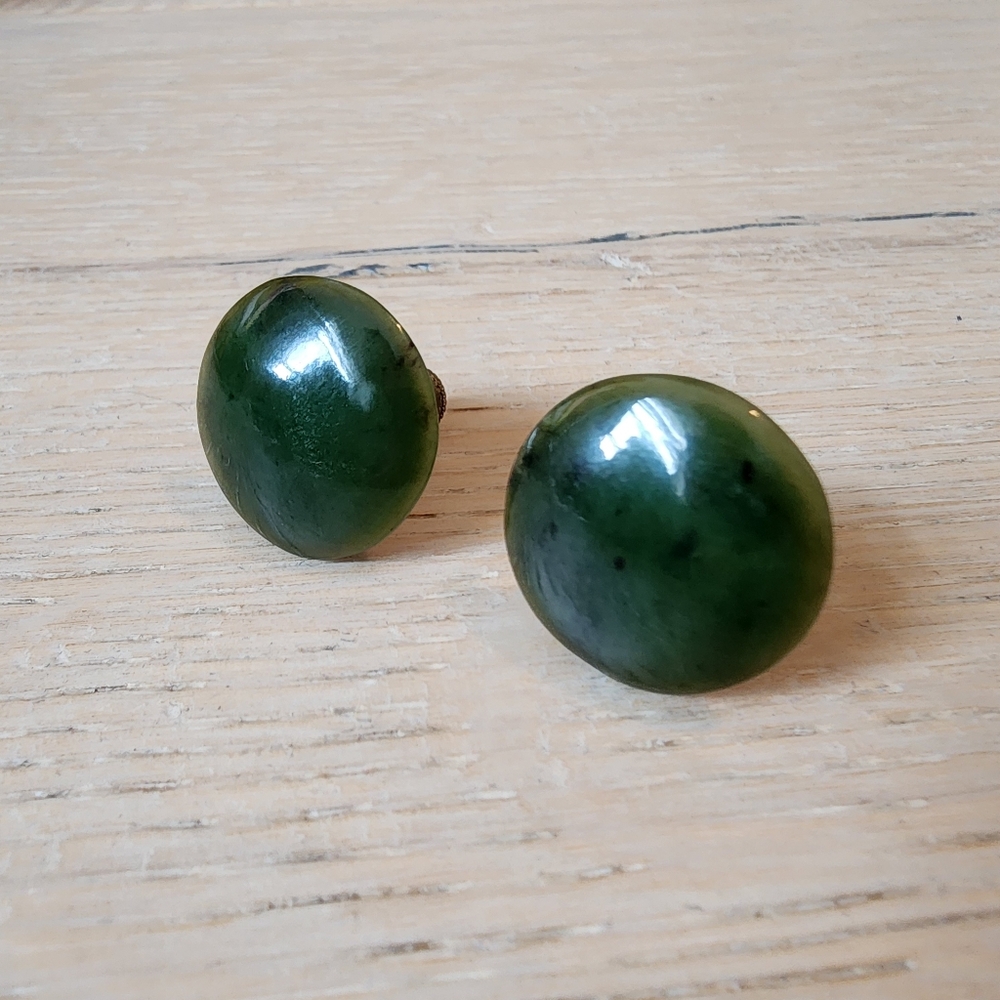 Vintage Gold and Jade Round Earrings